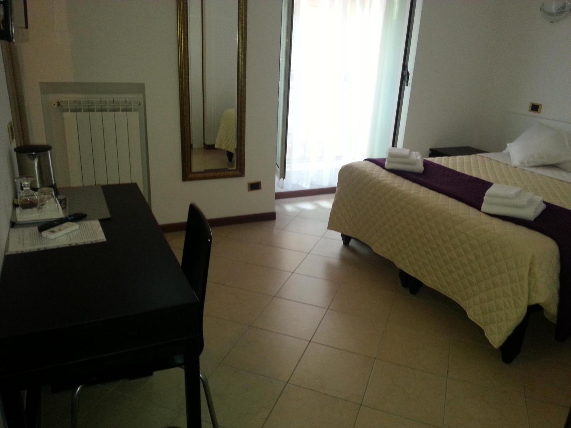 B&B Missi Ρώμη Εξωτερικό φωτογραφία